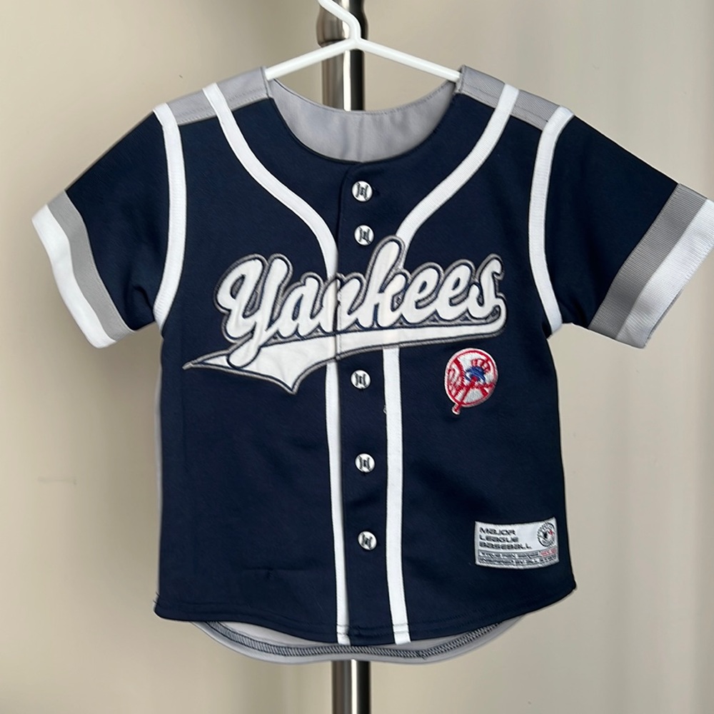 NEW YORK YANKEES JERSEY